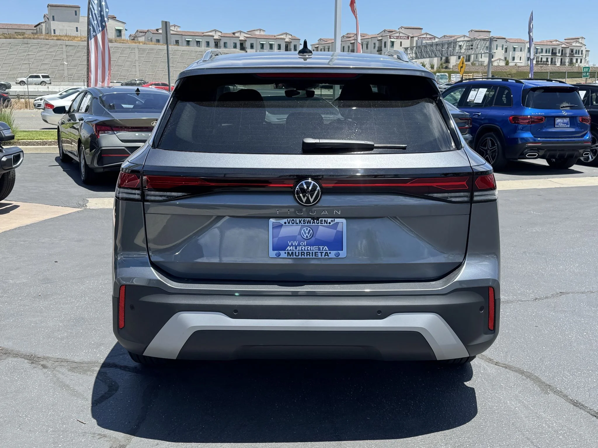 New 2026 Platinum Gray Metallic Volkswagen S image 7