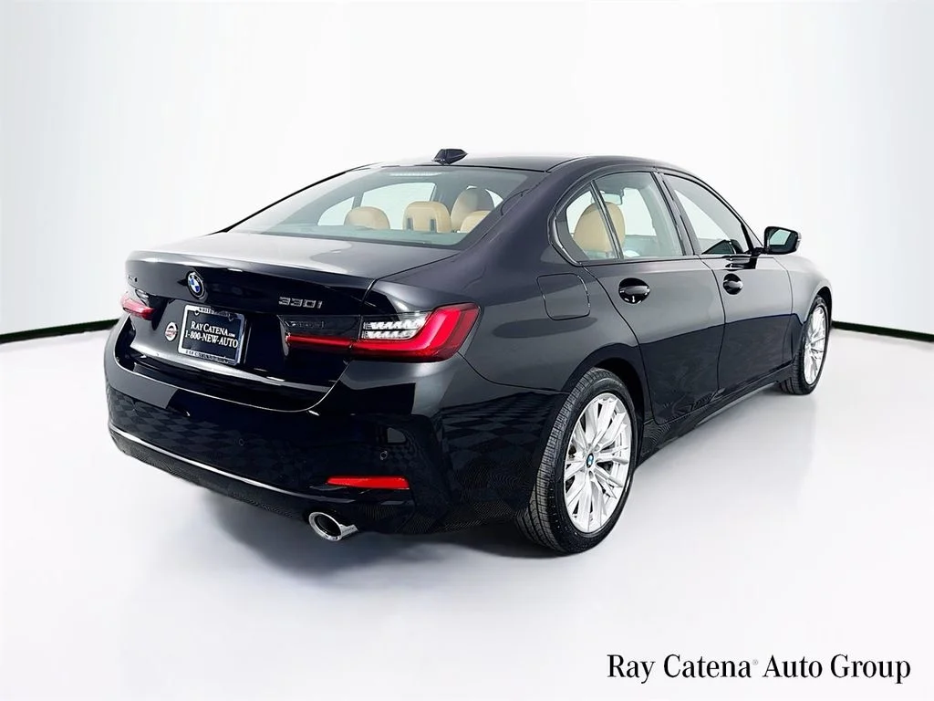 Used 2023 Black BMW 330i xDrive image 7