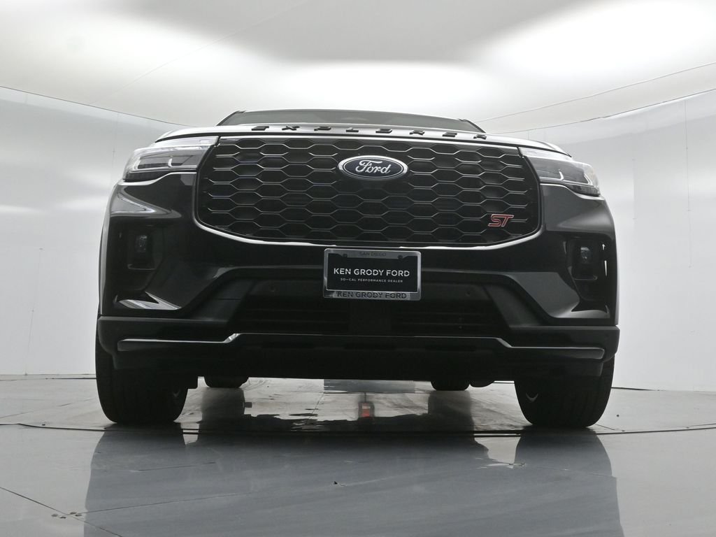 New 2026 Agate Black Metallic Ford ST image 45