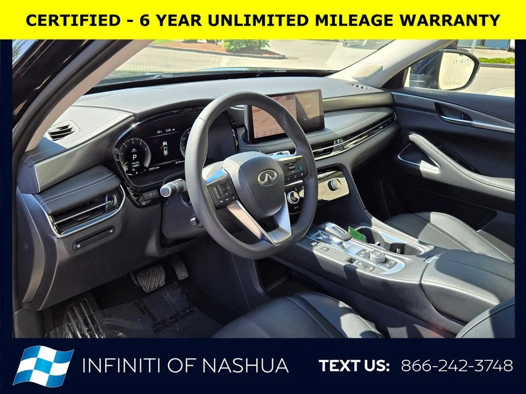 Certified Used 2023 Black INFINITI LUXE image 6