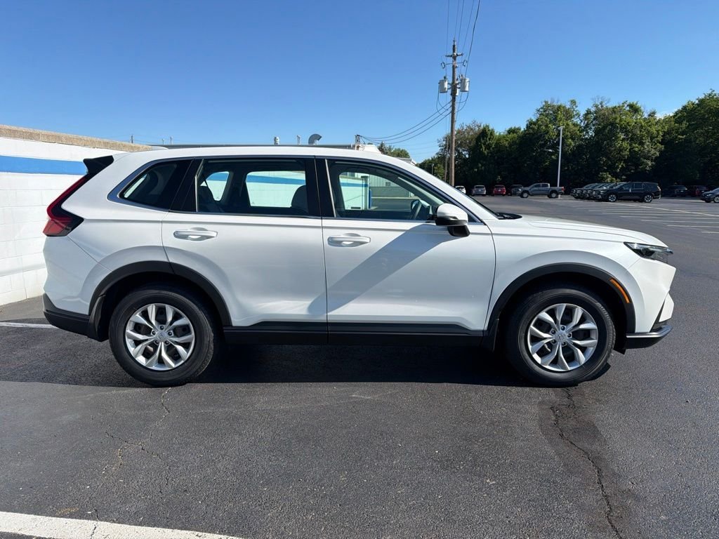 2023 Honda CR-V LX - Photo 6