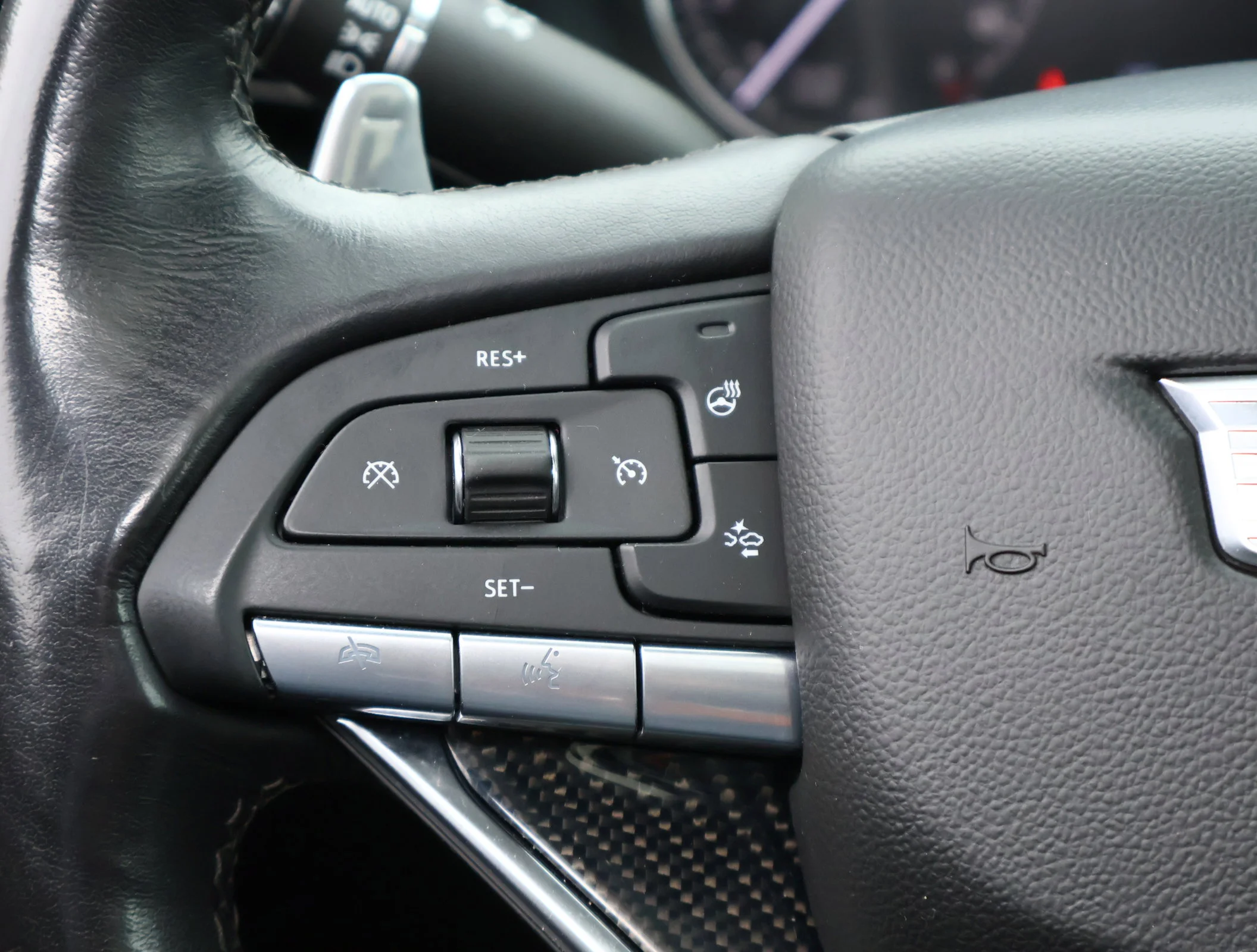 2024 Cadillac XT6 Sport - Photo 15