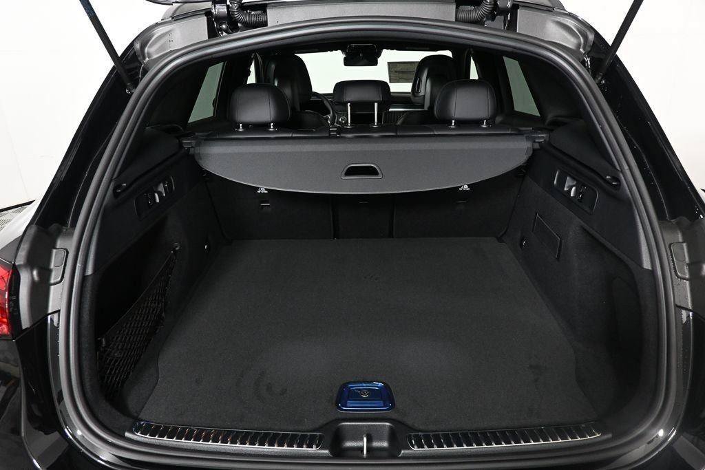 New 2026 Obsidian Black Metallic Mercedes-Benz GLC 300 image 68