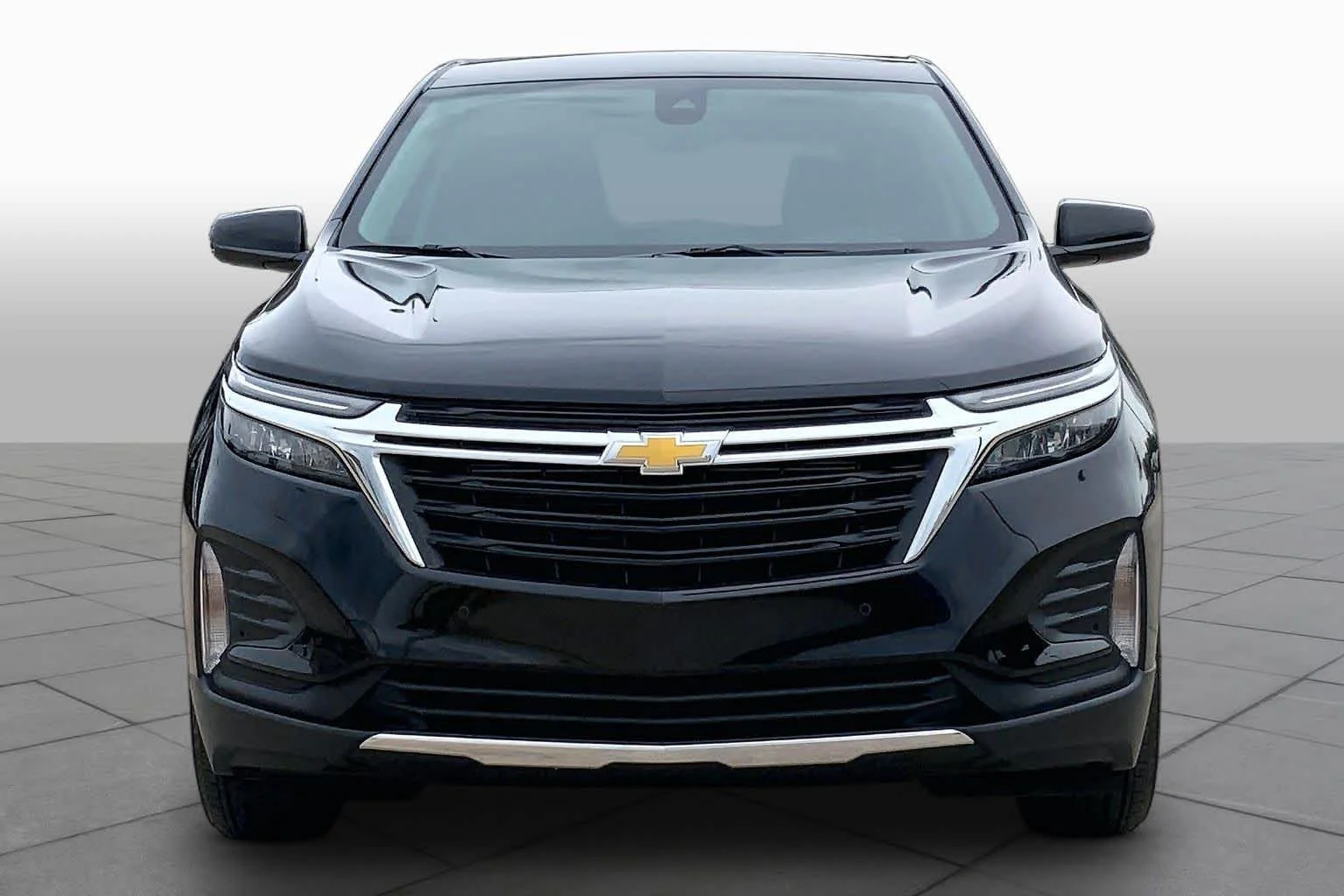 Used 2024 Mosaic Black Metallic Chevrolet LT image 4