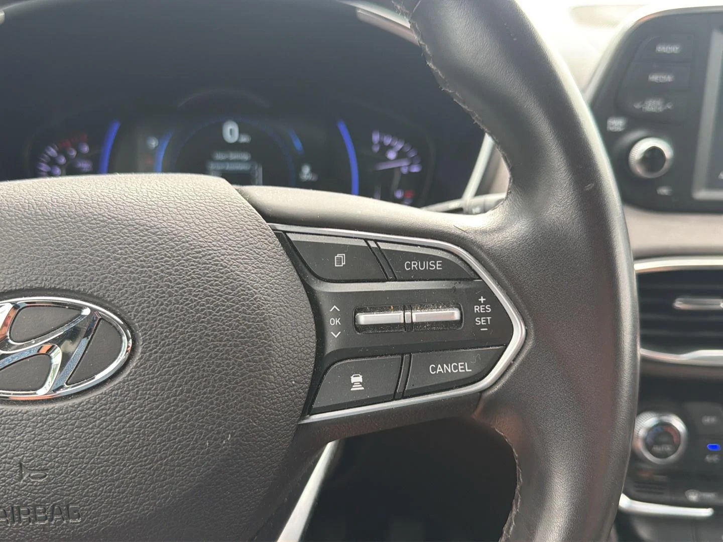 Used 2020 Twilight Black Hyundai SEL image 13