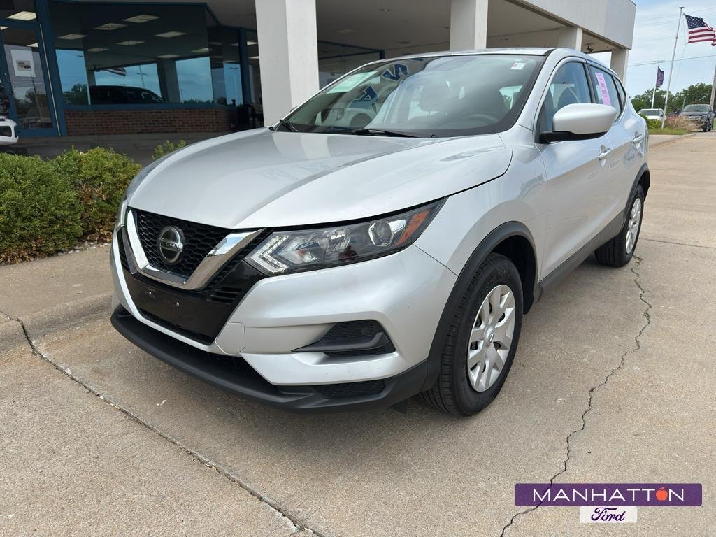 2020 Nissan Rogue Sport S FWD's photo