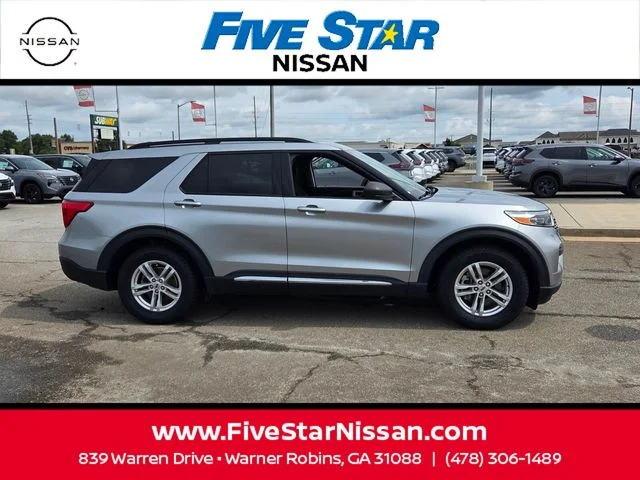 Used 2023 Silver Ford XLT image 15