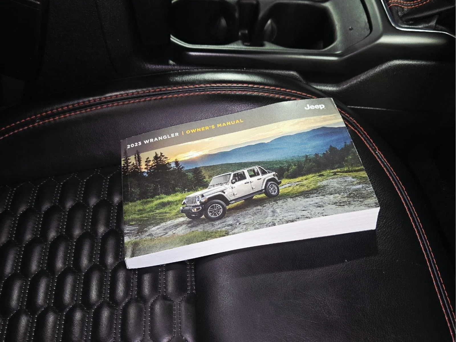 Used 2023 High Velocity Clearcoat Jeep Rubicon image 55