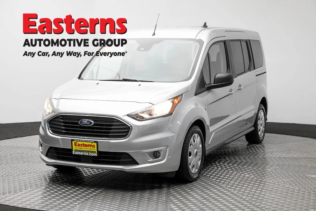 Used 2021 Silver Ford XLT image 1