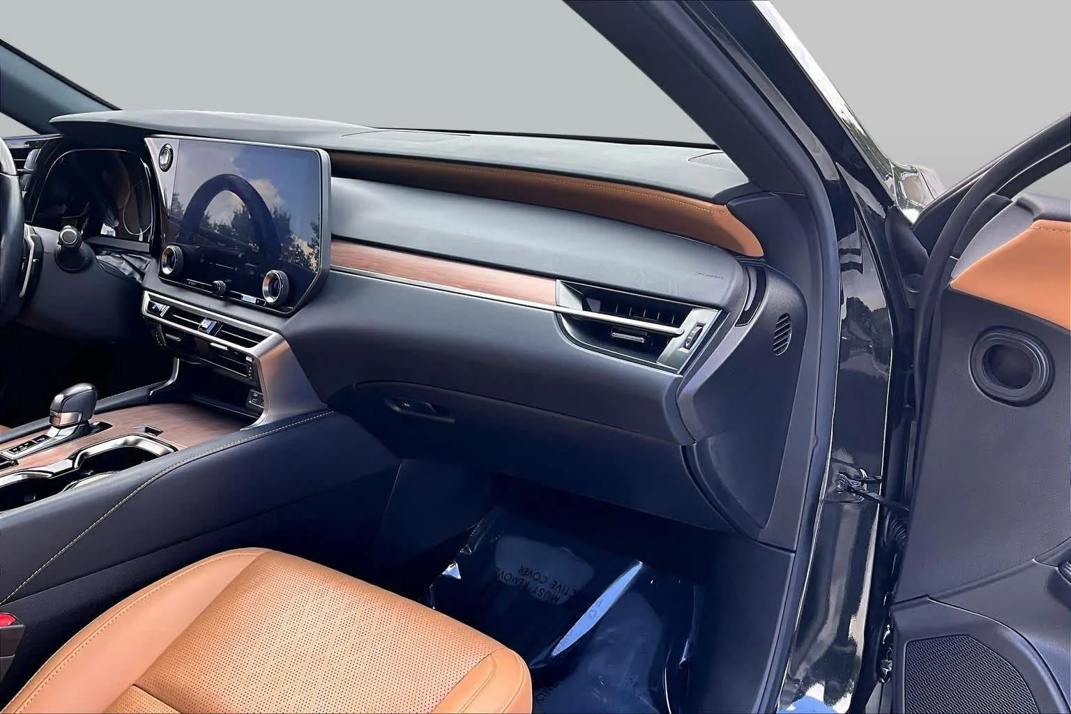 Used 2023 Caviar Lexus Premium Plus image 35