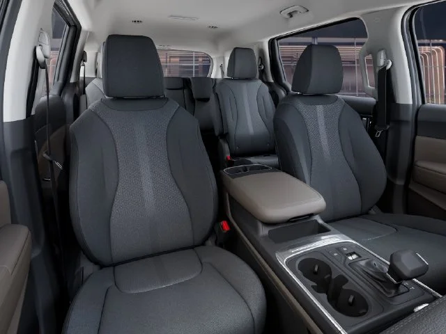 New 2027 White Kia LX image 15
