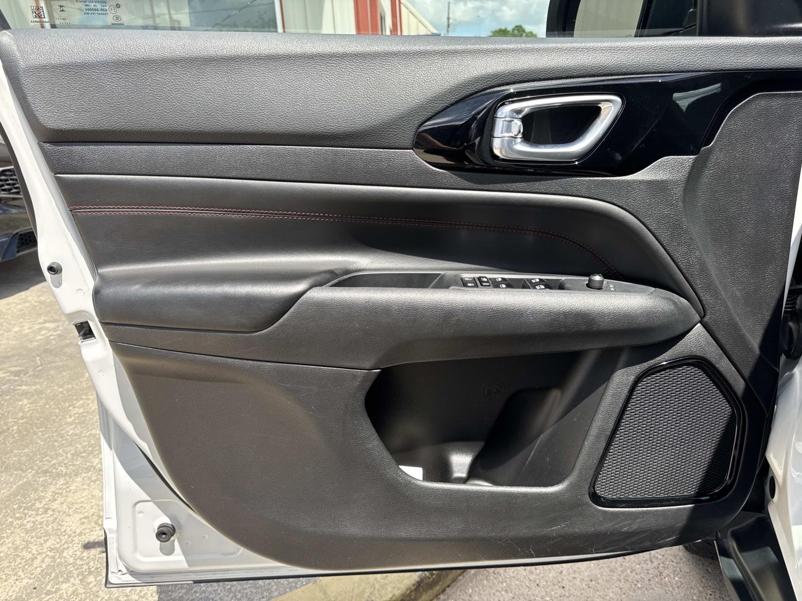 2025 Jeep Compass Trailhawk - Photo 18