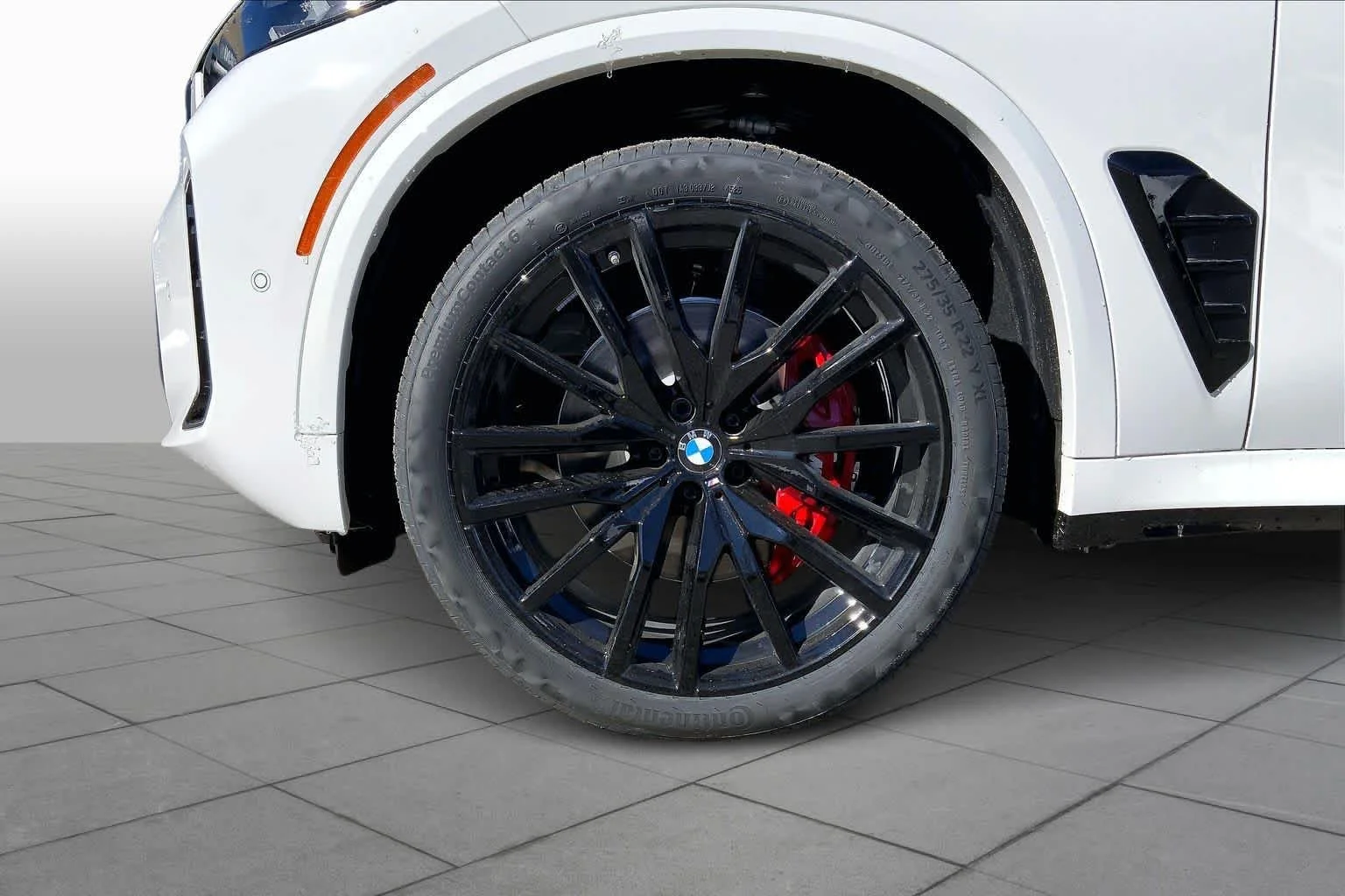 New 2026 Alpine White BMW xDrive40i image 11