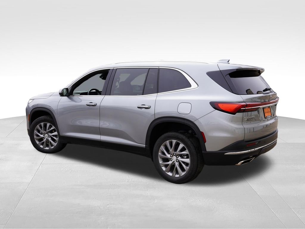 2025 Buick Enclave Preferred - Photo 8