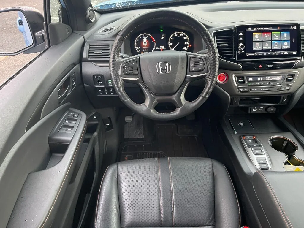 Used 2024 Diffused Sky Pearl Honda TrailSport image 2