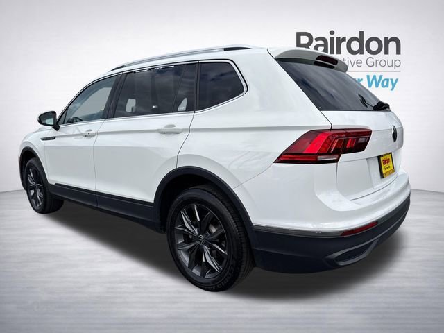 Used 2022 Pure White Volkswagen SE image 5