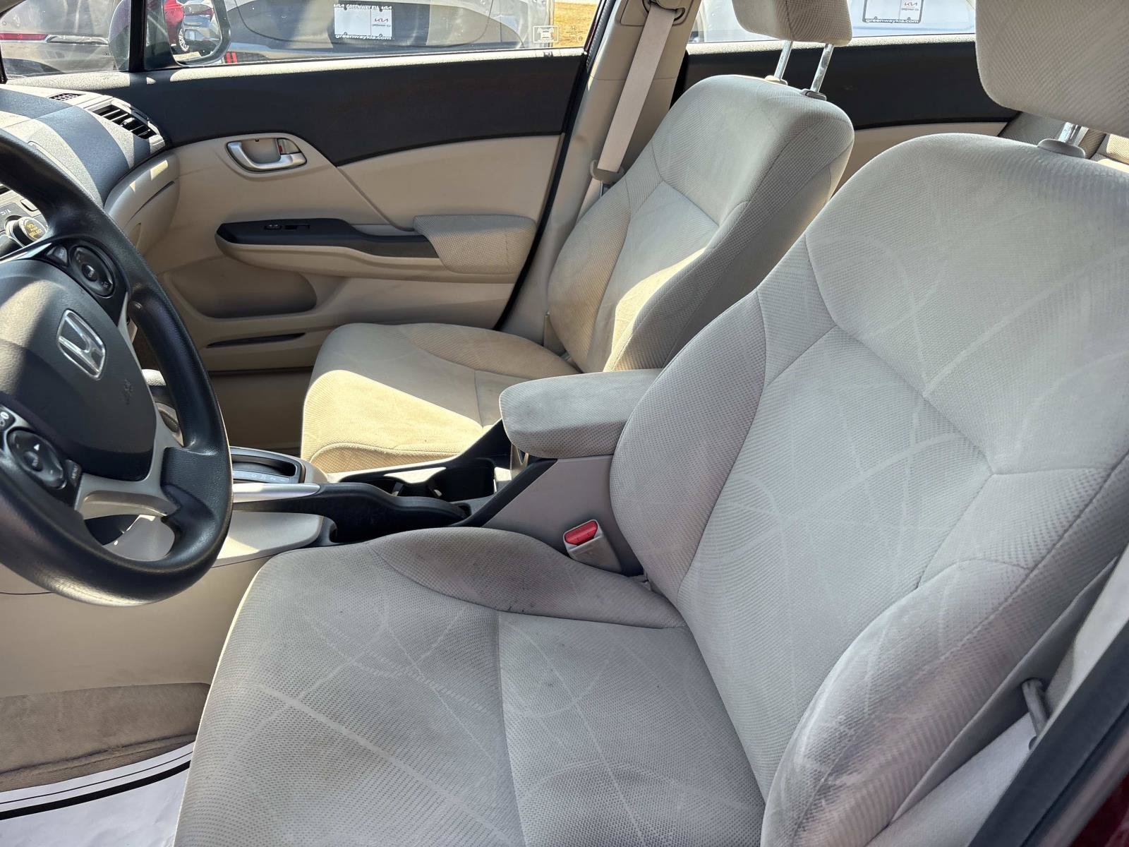 Used 2012  Honda LX image 24