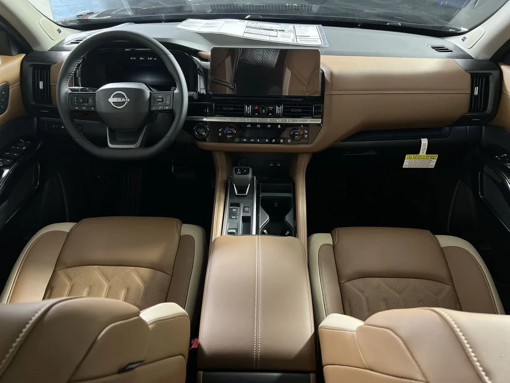 New 2026 Black Nissan Platinum image 22