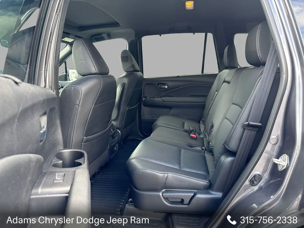 Used 2019 Gray Honda Elite image 10