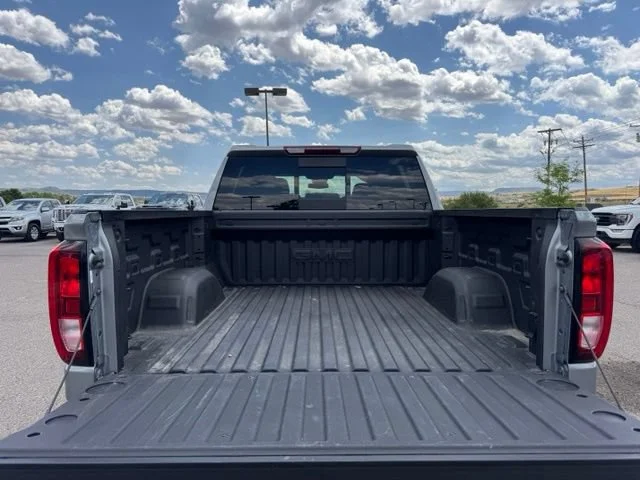 Certified Used 2025 Sterling Metallic GMC Elevation image 20