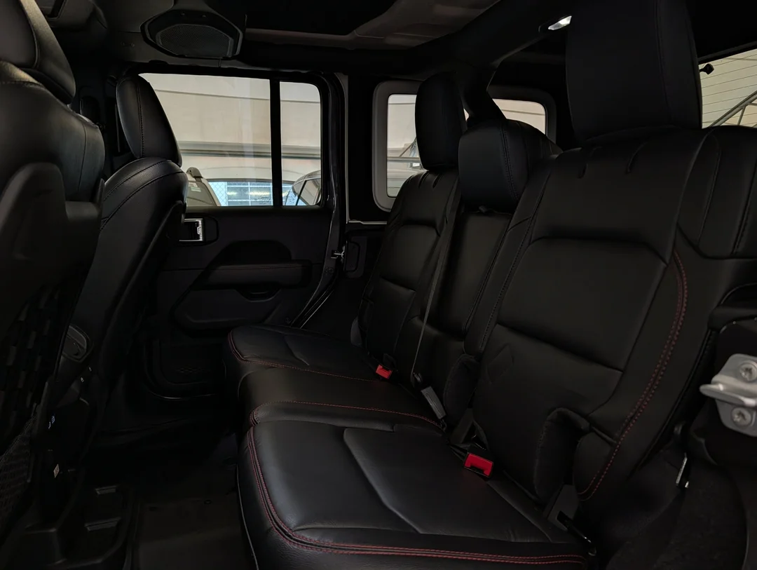 Certified Used 2021 Grey Jeep Unlimited Rubicon - - 4x4 - Leather - Cold Weather Grp - Trailer Tow - LED Grp & More! image 27