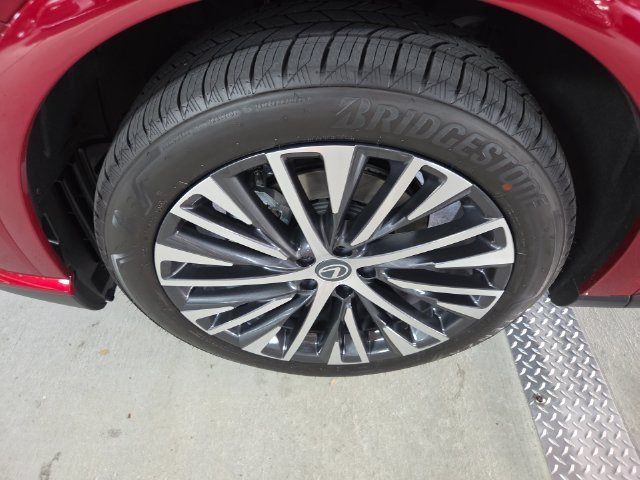 New 2026 Matador Red Mica Lexus PREMIUM PLUS image 10