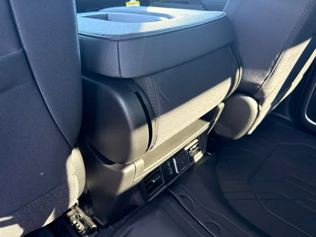 New 2026 Summit White Chevrolet LT image 27