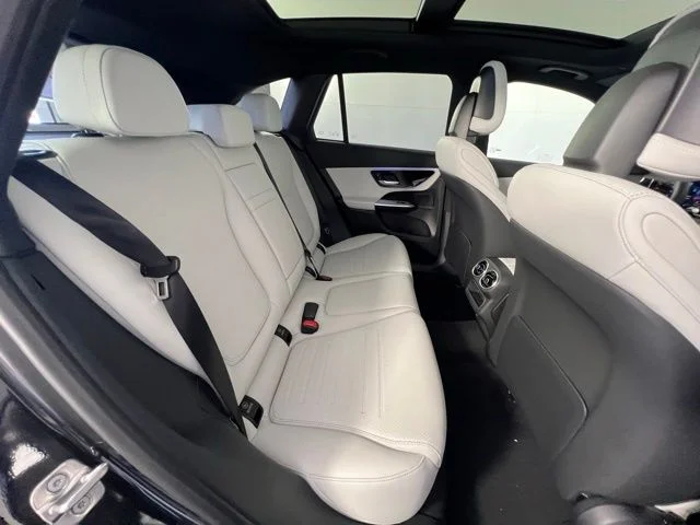 New 2026 Graphite Grey Metallic Mercedes-Benz GLC 300 image 40