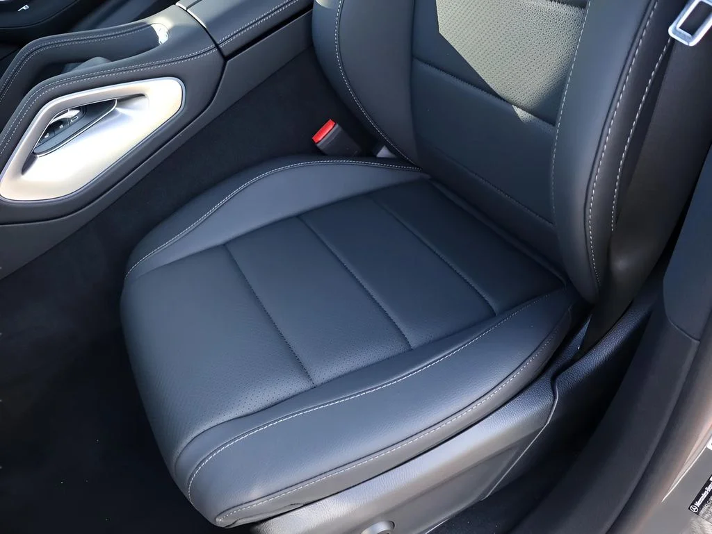 Used 2026 Gray Mercedes-Benz GLE 350 image 31