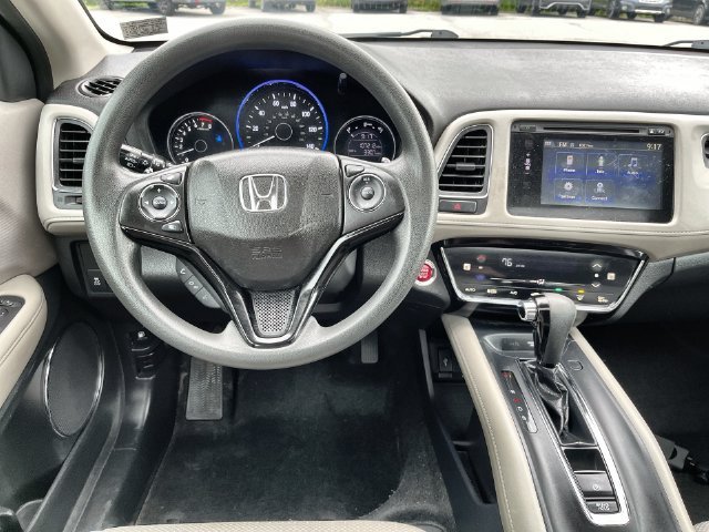Used 2018  Honda EX image 20
