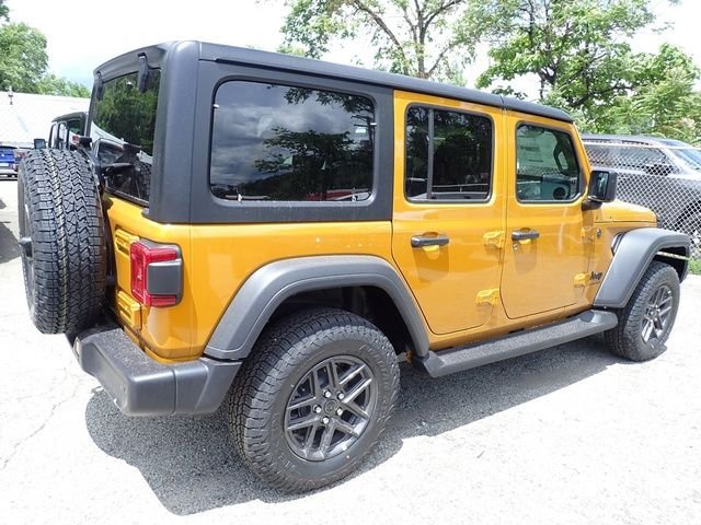 New 2026 Goldilocks Exterior Paint Jeep Sport S image 7