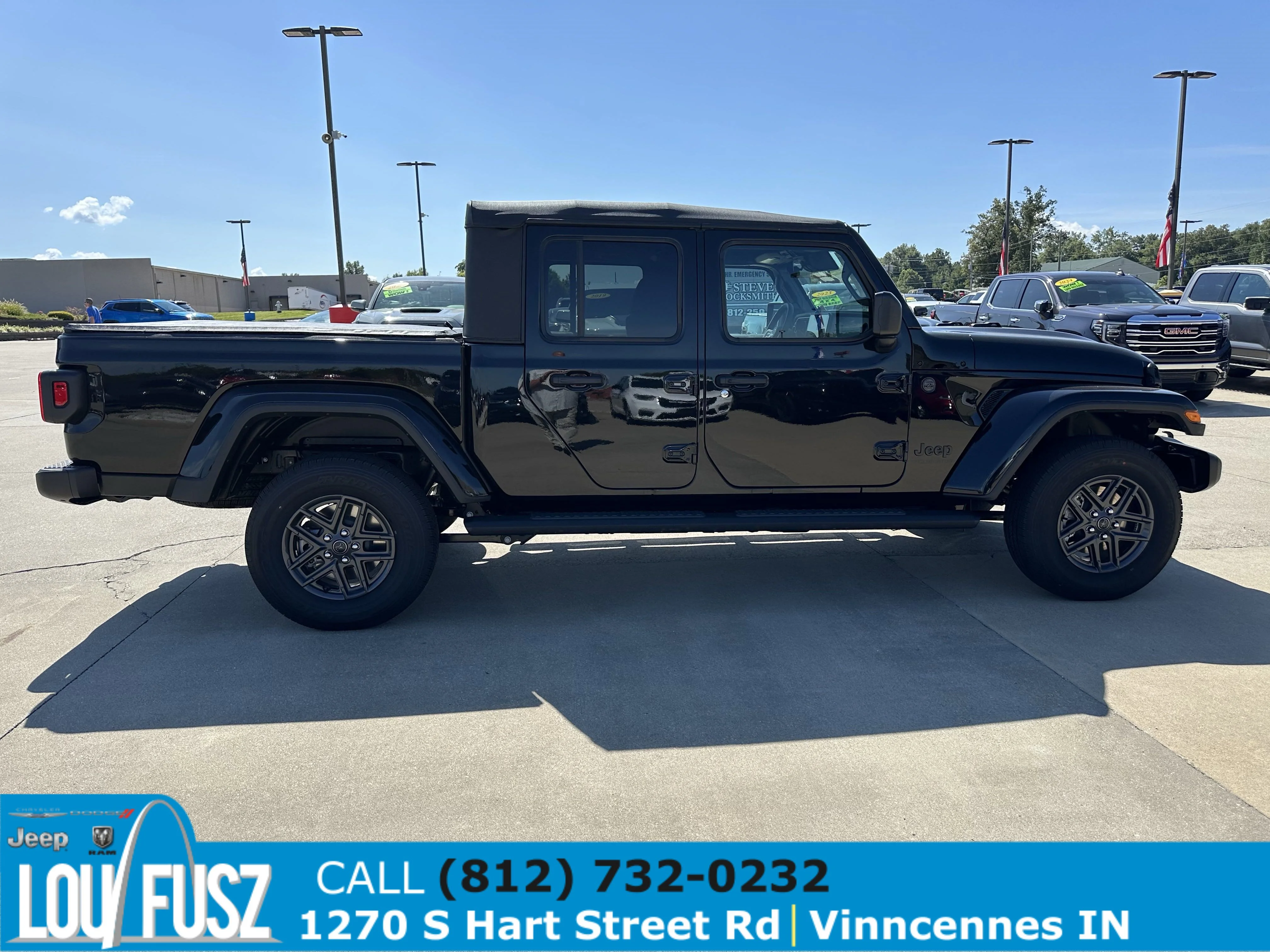 New 2025 Black Clear-Coat Exterior Paint Jeep Sport S image 8