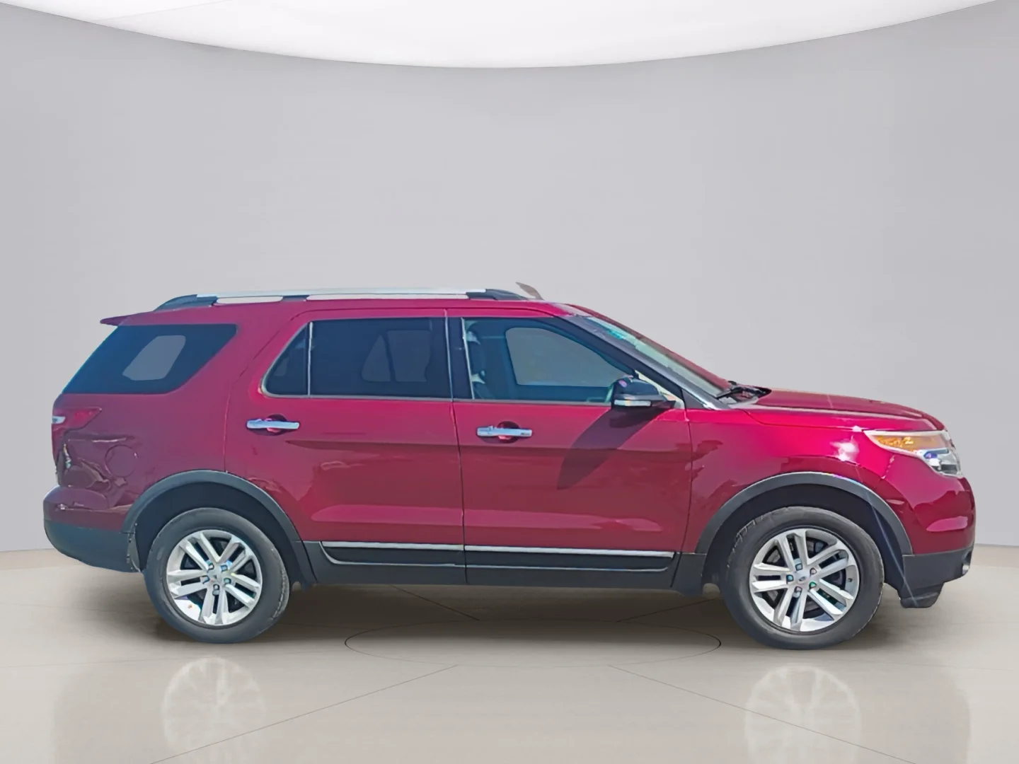 Used 2013 Red Ford XLT image 6