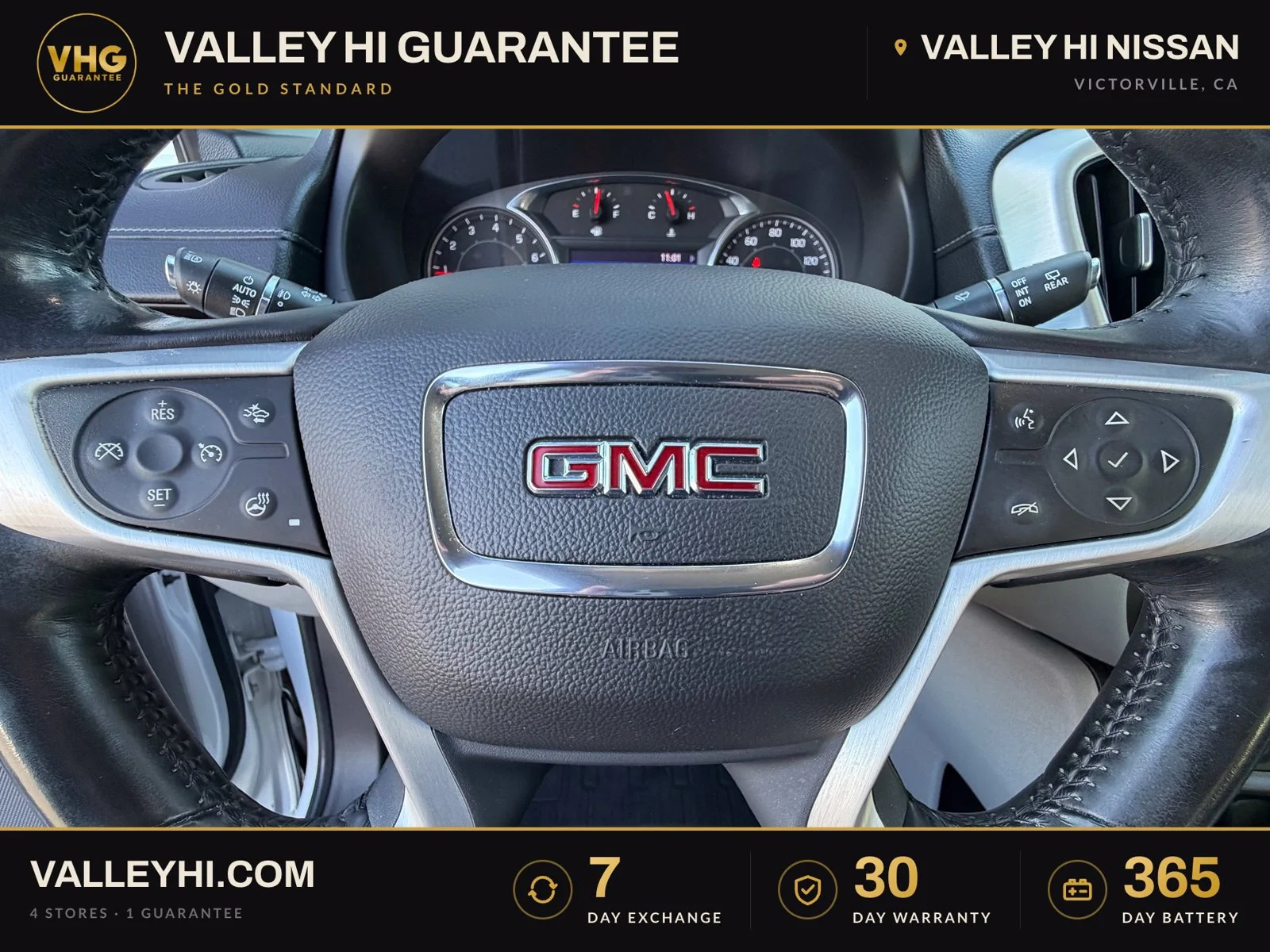 Used 2022 White GMC SLT image 35