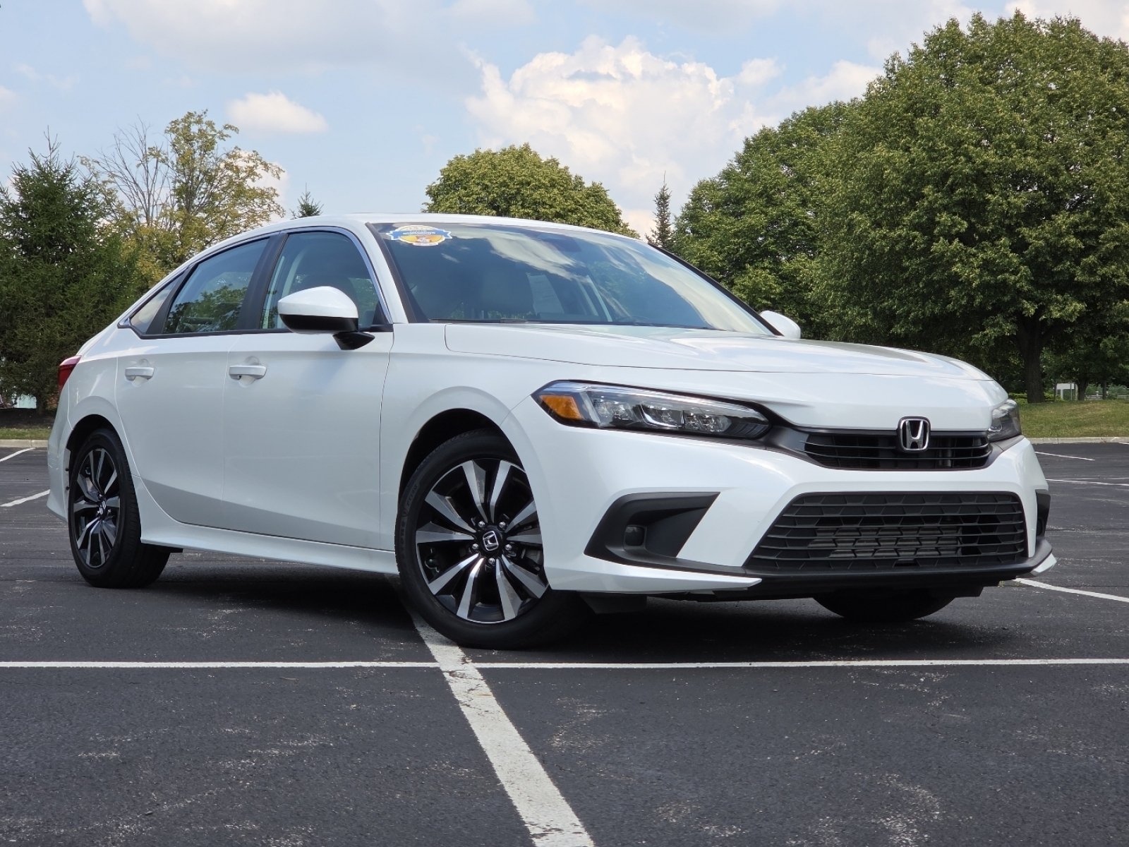 Certified Used 2024 Platinum White Pearl Honda EX image 2