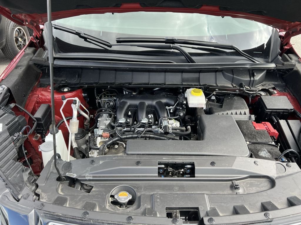 Certified Used 2023 Red Nissan Rock Creek image 28