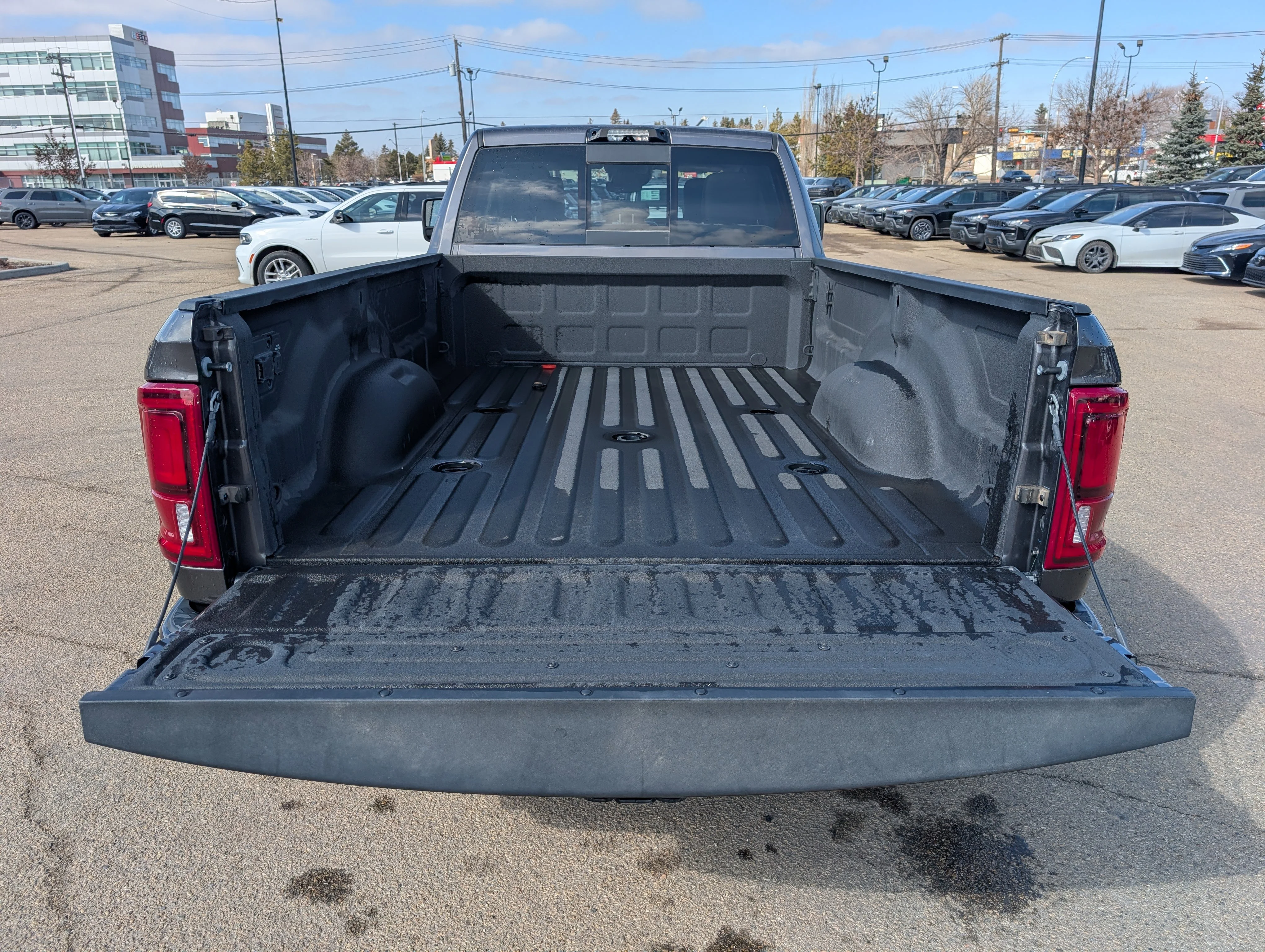 Used 2025 Granite Crystal Metallic Ram Laramie image 6