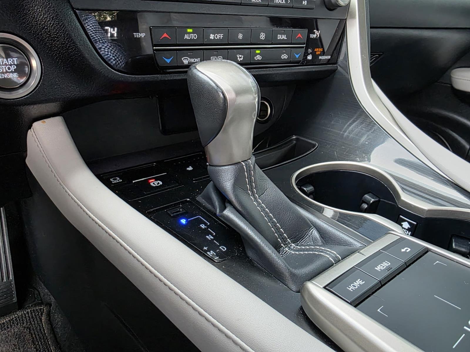 2022 Lexus RX 350 - Photo 21