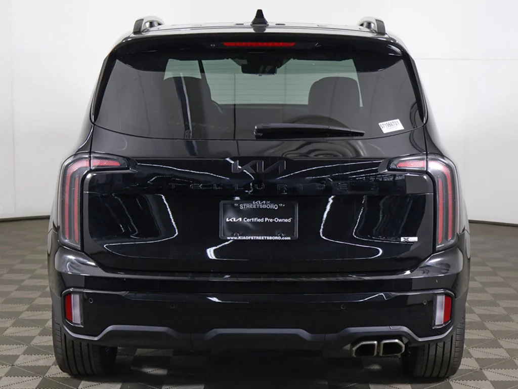 Certified Used 2025 Black Kia SX-Prestige X-Line image 18