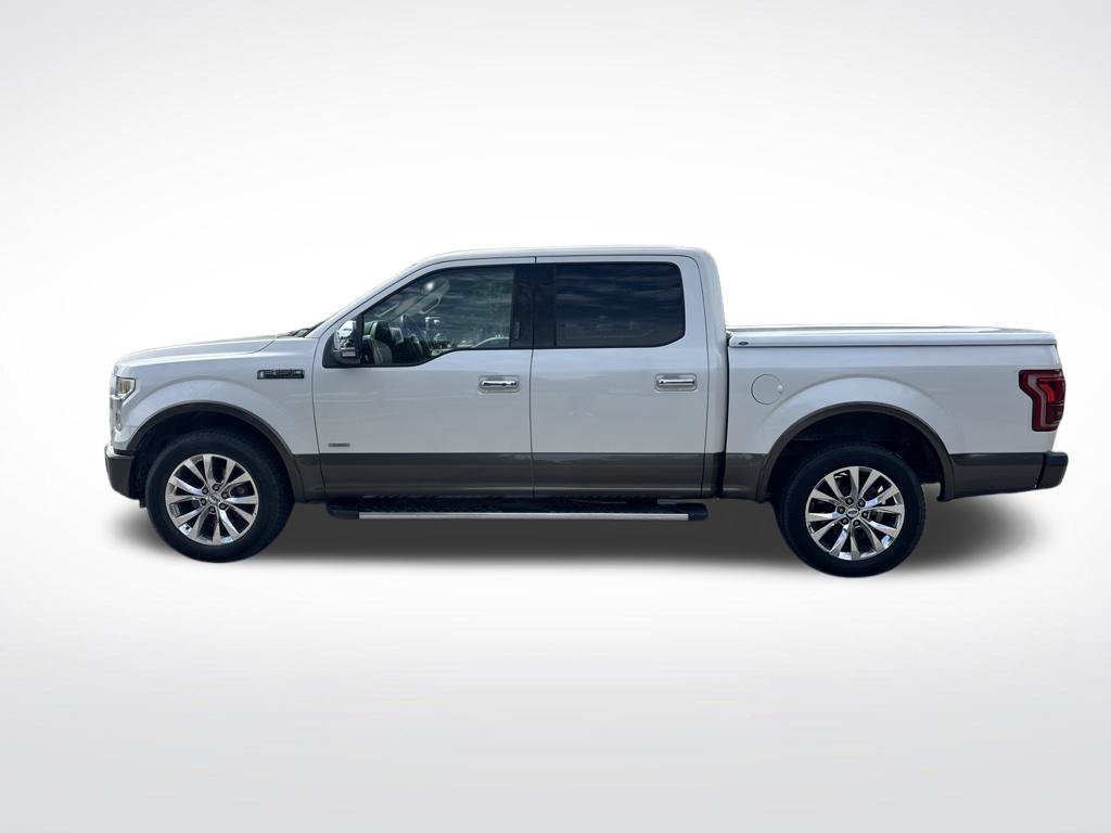 Used 2015 White Ford Lariat image 8