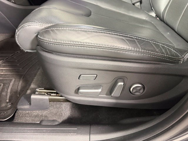 Used 2023 Gray Hyundai Calligraphy image 23