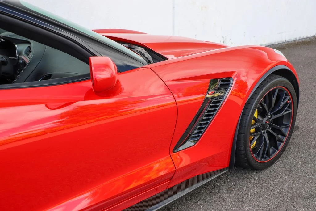 Used 2017 Torch Red Chevrolet Z06 image 39