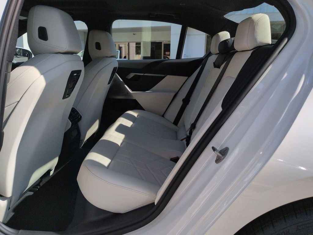 New 2026 White Metallic BMW eDrive40 image 14