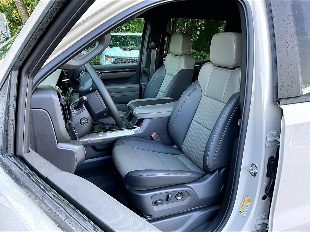 2026 Chevrolet Silverado 1500 — photo 11