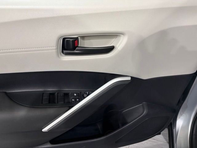 Used 2026 Silver Toyota L image 10