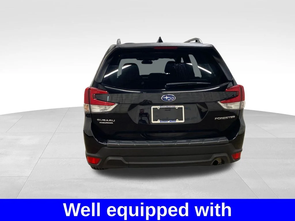 Certified Used 2022 Black Subaru Premium image 3
