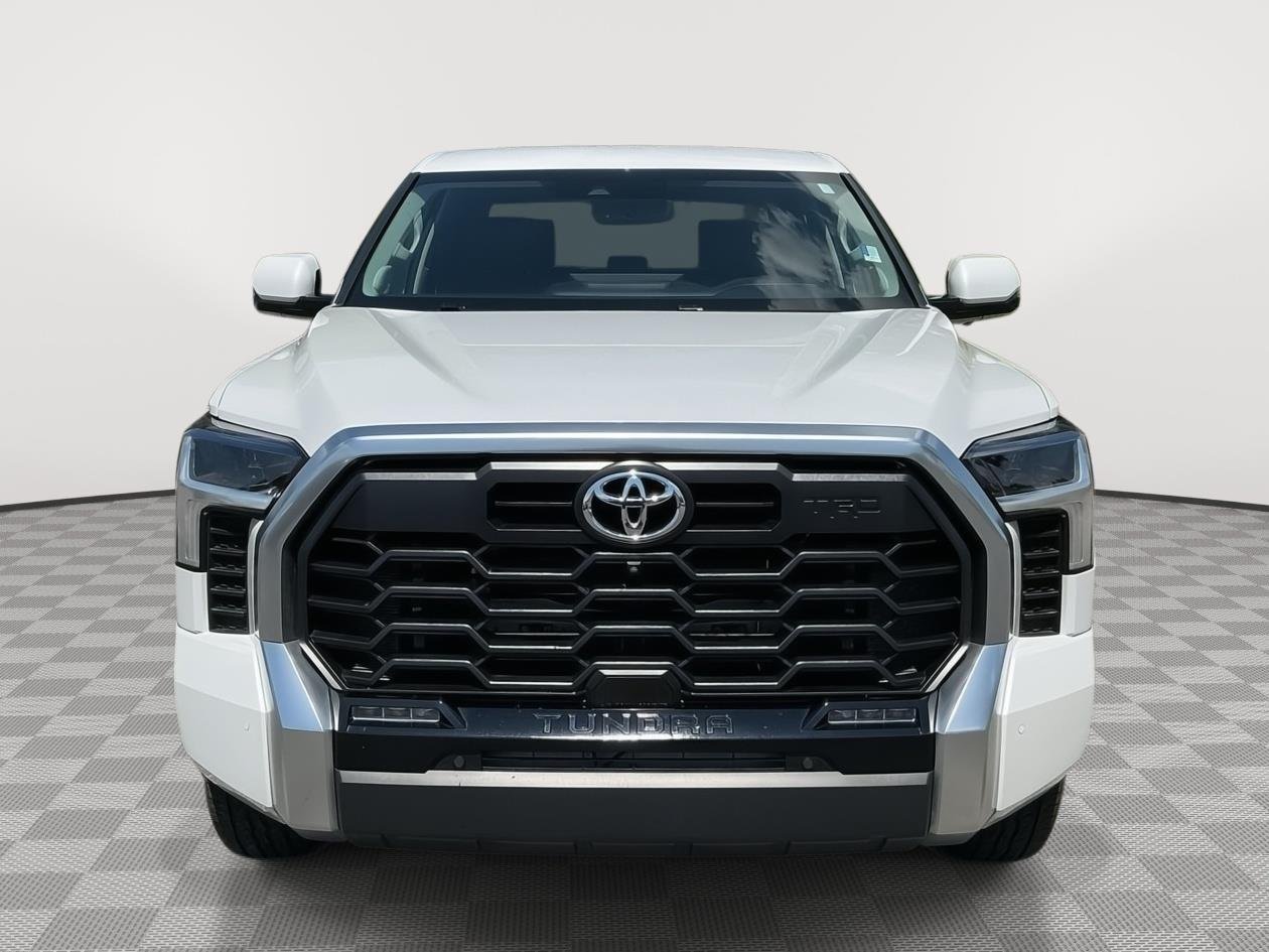 Used 2023 Wind Chill Pearl Toyota Limited image 20