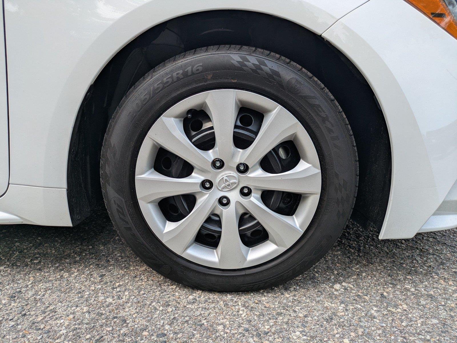 Used 2024  Toyota LE image 11
