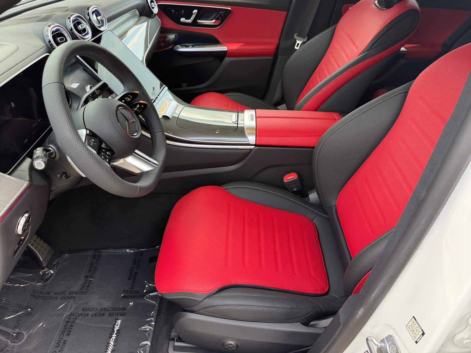 New 2027 Polar White Mercedes-Benz GLC 300 image 10
