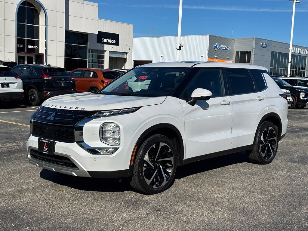 2024 Mitsubishi Outlander